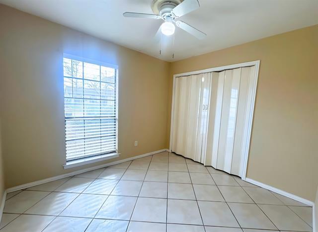 Building Photo - 5533 King Dr