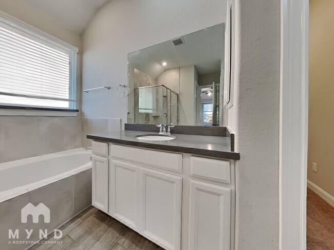 Building Photo - 24622 Windmill Canyon Ln