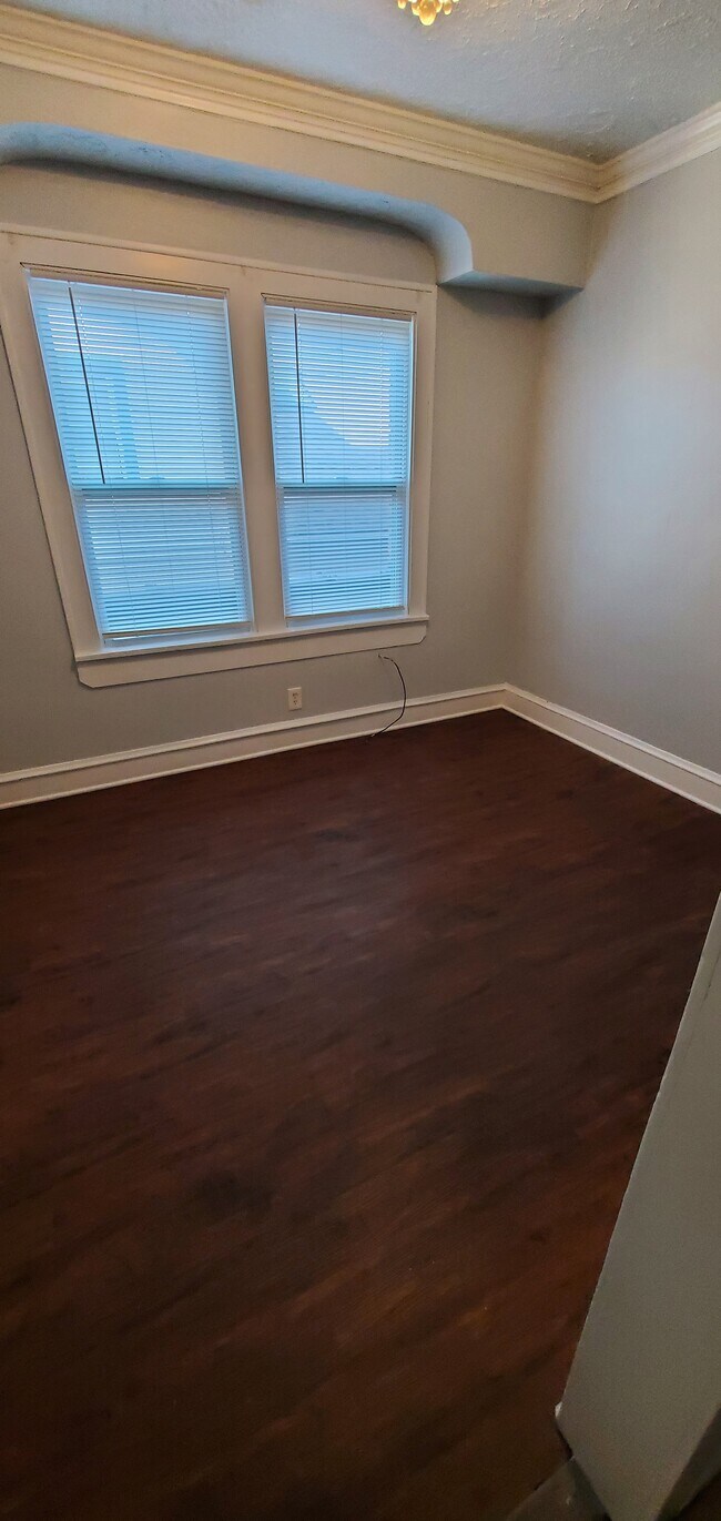 Living room - 3467 W 117th St