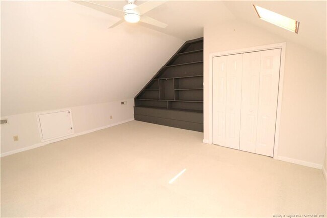 Building Photo - 119 Loch Bend Ln