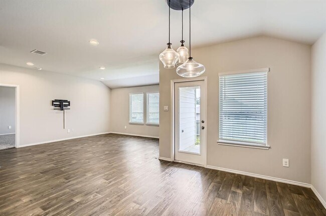 Building Photo - 14607 Blackbrush Mnr