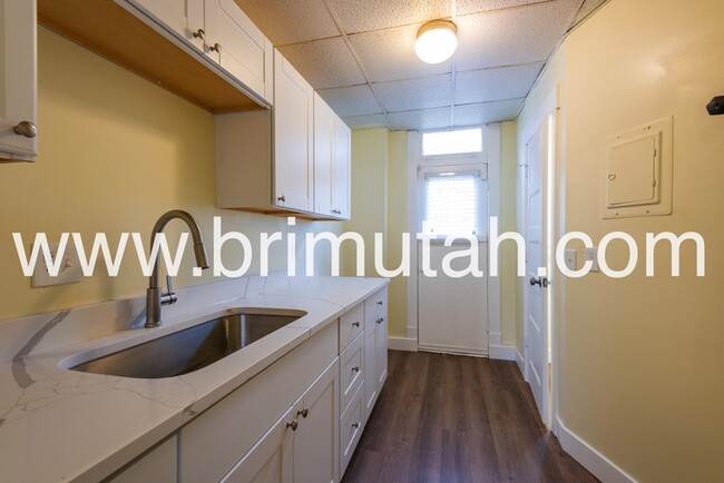 Building Photo - 273-275 S. 400 E. - 1