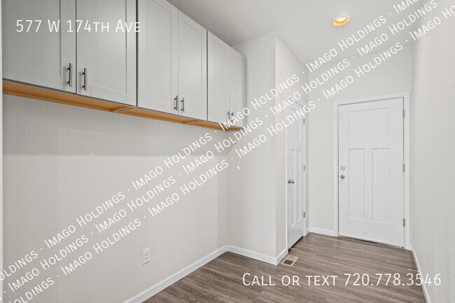Building Photo - 577 W 174th Ave