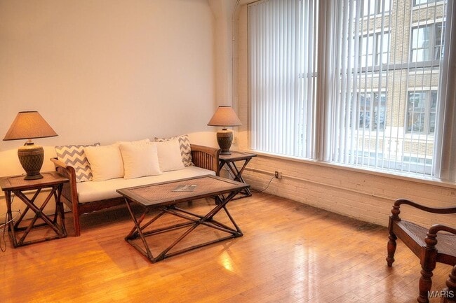 Building Photo - 1709 Washington Ave