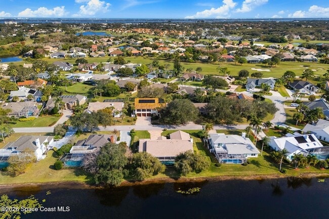 Building Photo - 662 Rossmoor Cir