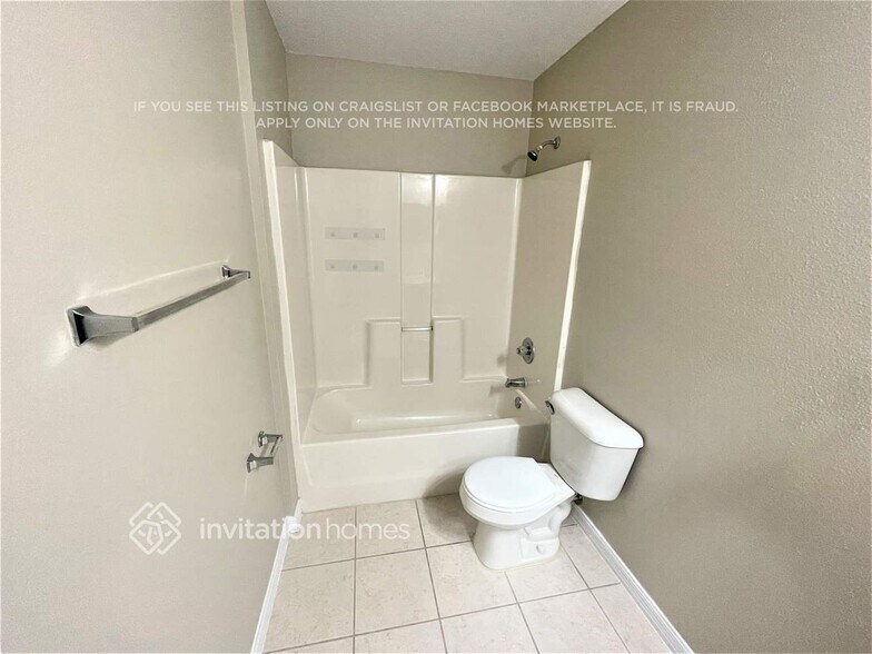 Building Photo - 10420 Frog Pond Dr