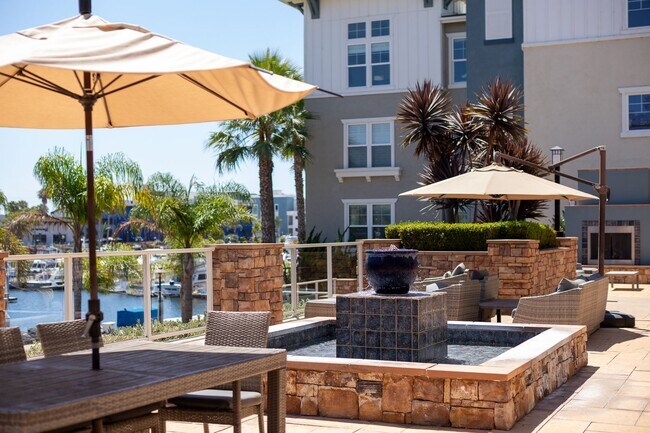 Building Photo - 3 Bedroom + 2 Bathroom Condo | Seabridge | Oxnard | Unfurnished