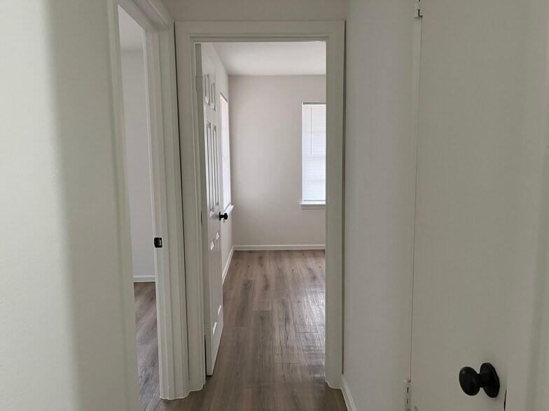 View into bedroom 2 - 9216 Freeport Dr