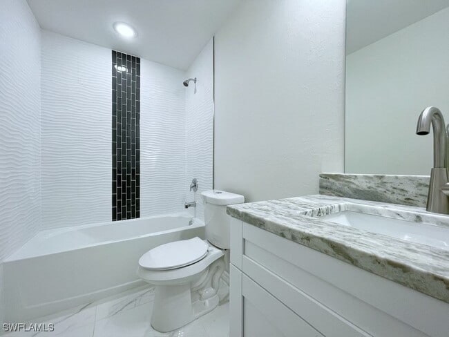 Building Photo - 1133-1135 Ichabod Ave