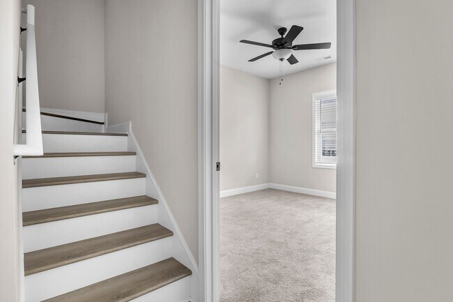 Building Photo - The Landing at Lewis Creek | 3 bedrooms, 2 baths