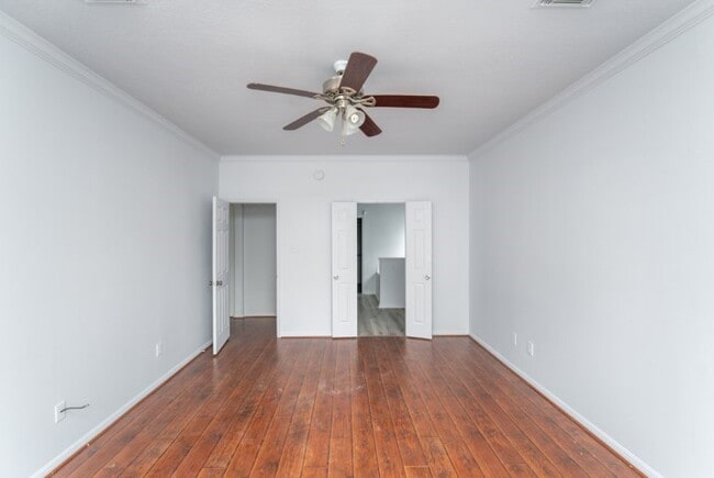 Building Photo - 2322 Cool Springs Ln