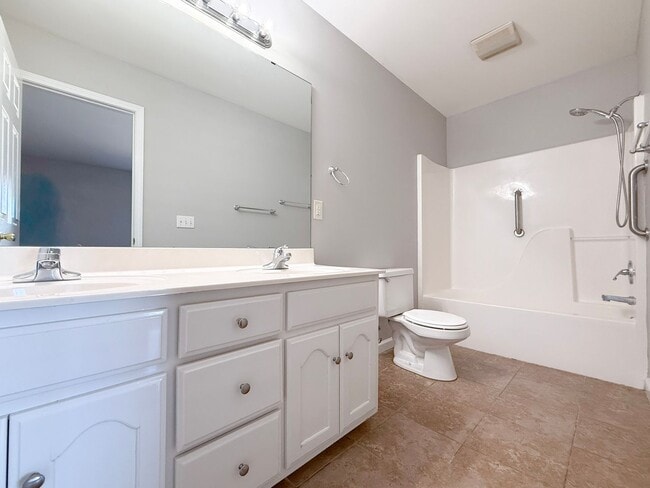 Building Photo - Spacious 3-Bedroom Home with Huge Basement, Garage, and Scenic Country Views