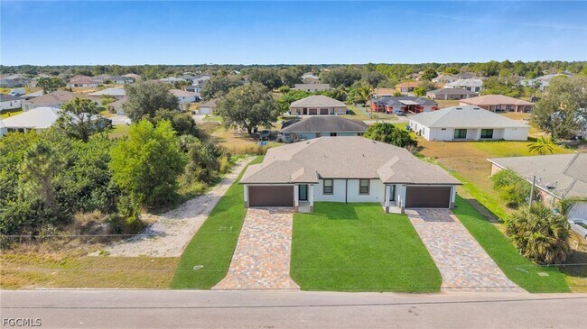 Building Photo - 328 Gordon Ave S