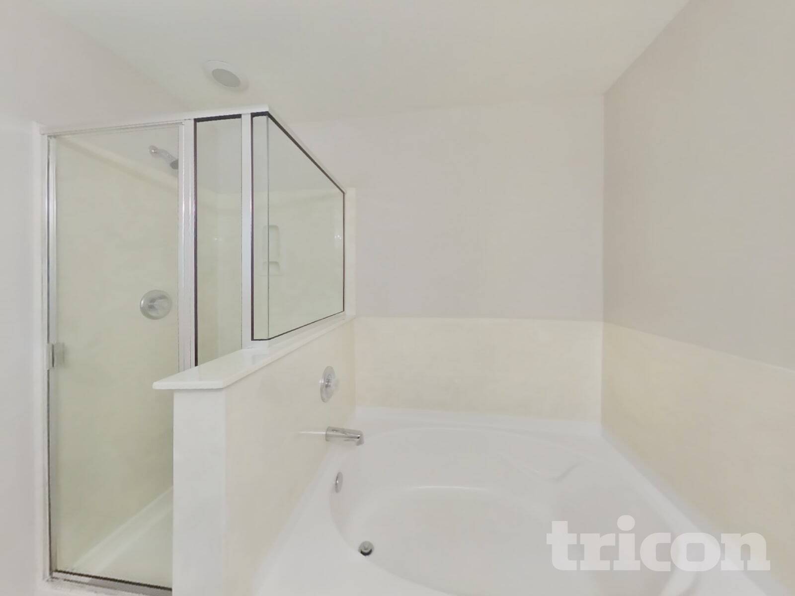 Building Photo - 13271 Cipresso Palco