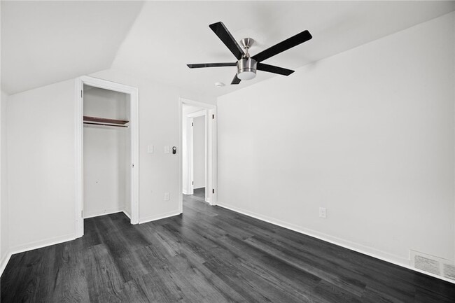 Building Photo - 505 Wylie Ave