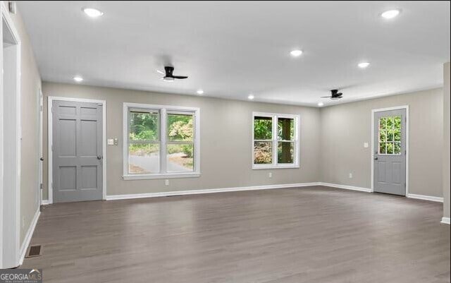 Building Photo - 1523 Delia Dr