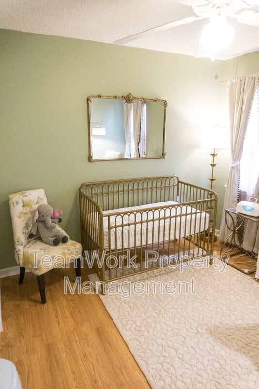 Building Photo - 827 Harbor Pl Dr