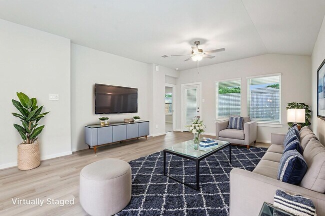 Building Photo - 16703 Sterling Clf St