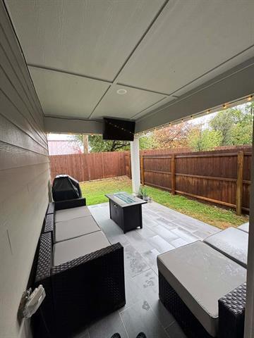 Building Photo - 8628 Spindletop Dr