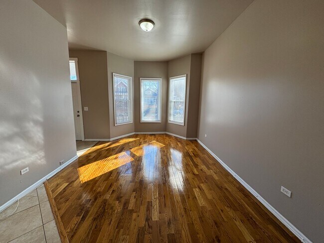 Building Photo - 5612 S Morgan St