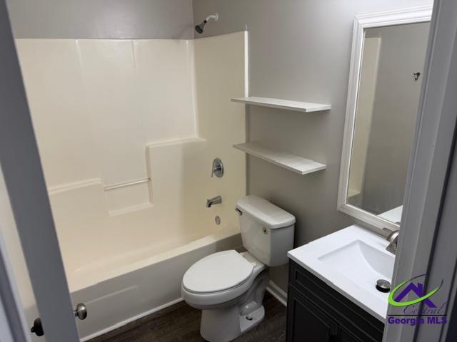 Building Photo - 125 Meadowdale Dr