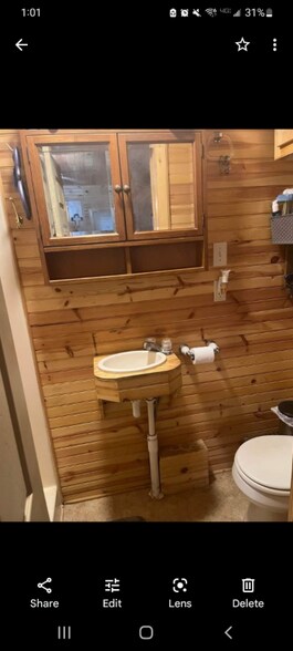 Building Photo - 621 St Luke Church Rd