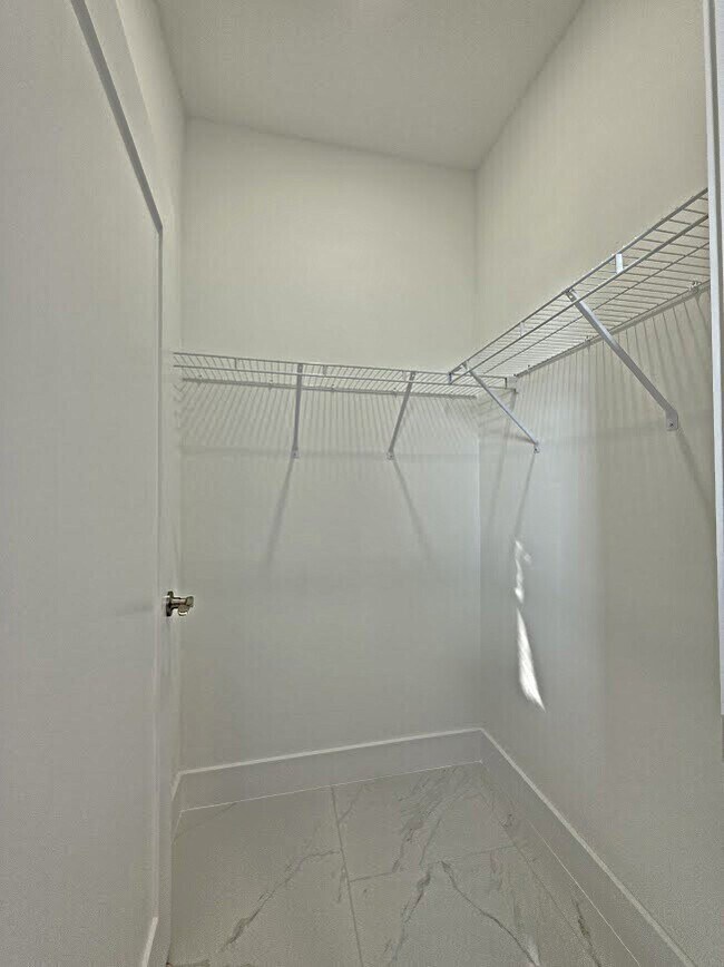 Building Photo - 3717 16th St W