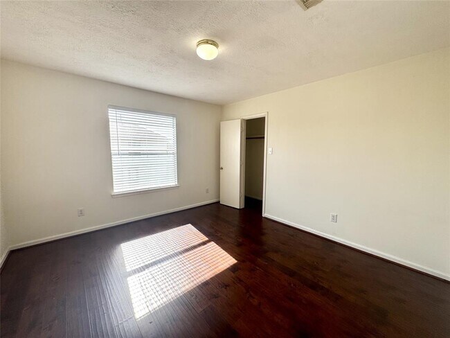 Building Photo - 4026 Owl Echo Ct