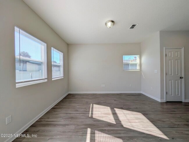 Building Photo - 6023 Carolines Ct