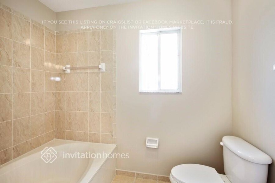 Building Photo - 26331 SW 134th Ct