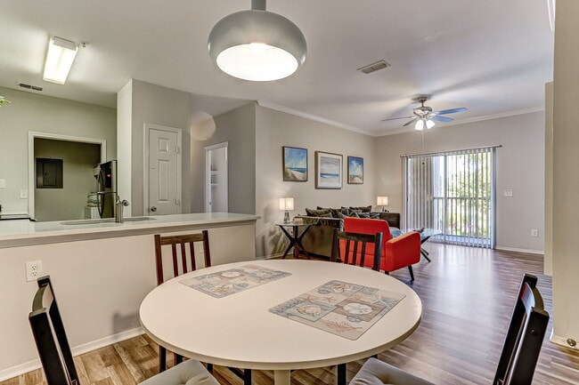 Building Photo - 170 Veracruz Dr