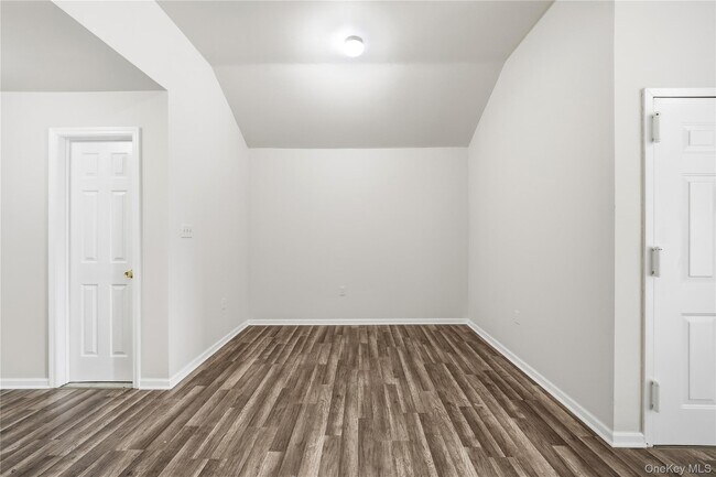 Building Photo - 144-07 Jamaica Ave