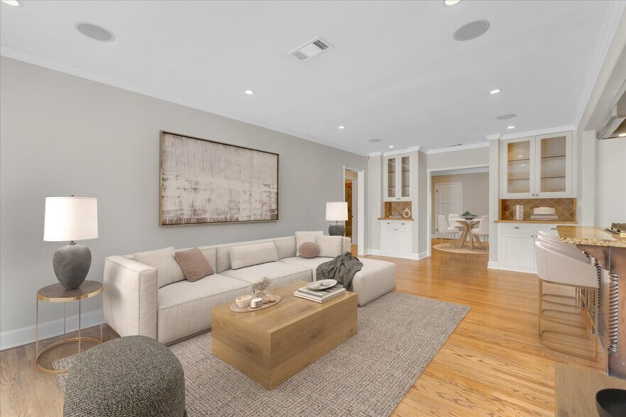 Virtually Staged | Family Room - 4710 Cartwright Ave