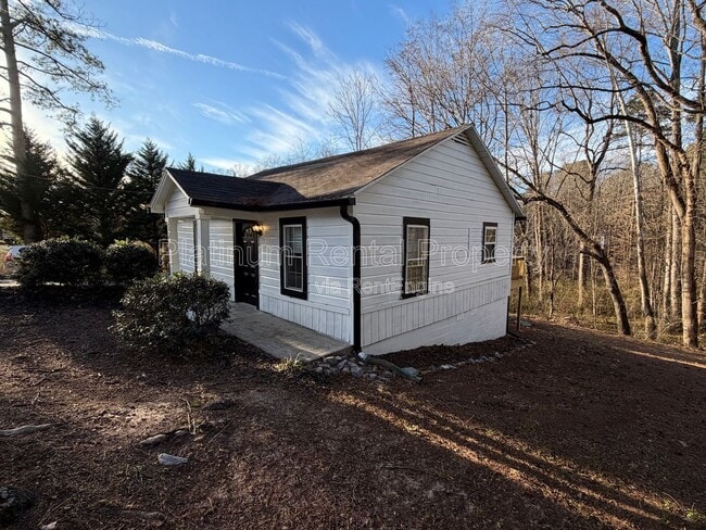 Building Photo - 329 Kelly Mill Rd