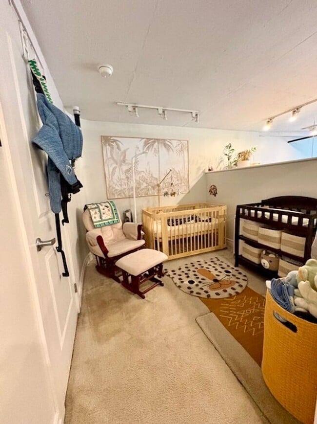 Building Photo - 301 Massachusetts Ave NW