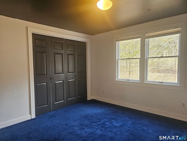 Building Photo - 932 Saybrook Rd