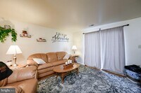 Building Photo - 137 Roberta Jean Ave