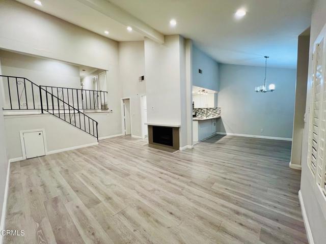 Building Photo - 436 Fairview Ave