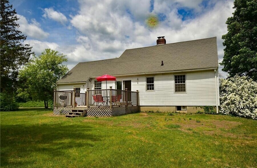 Building Photo - 499 N Eagleville Rd