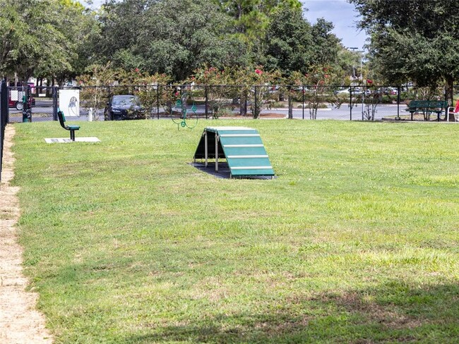 Building Photo - 6176 SW 93rd Ave