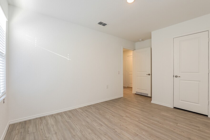 Building Photo - 4507 Emma Way