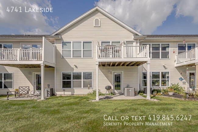 Building Photo - 4741 Lakeside-