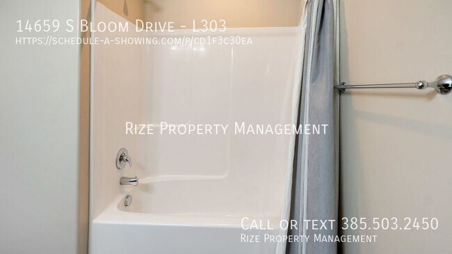 Building Photo - 14659 Bloom Dr
