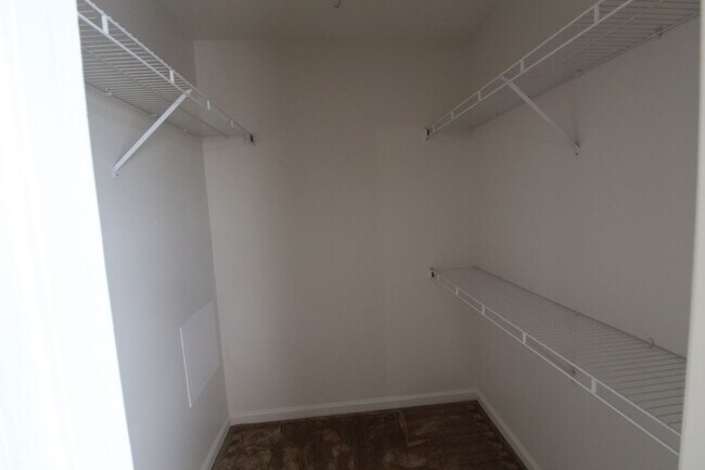 Building Photo - 1326 Devon Ln