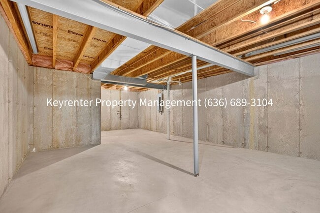 Building Photo - Modern Ranch Retreat – 4BR/3BA in Saint Charles!