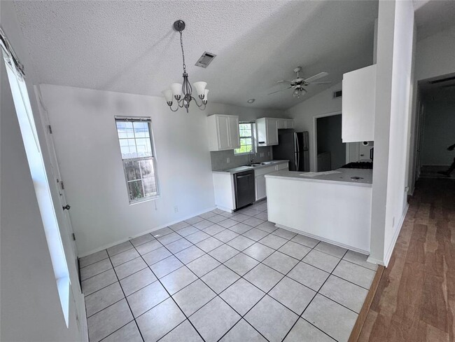 Building Photo - 3709 Tom Green St