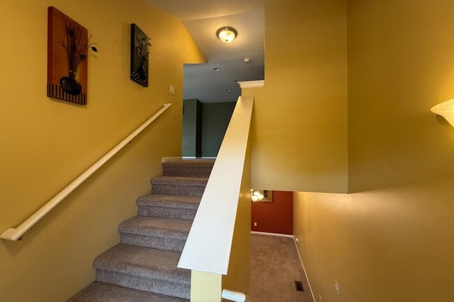Building Photo - 1091 Beaver Run