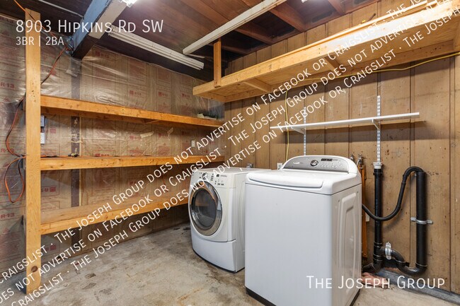 Building Photo - 8903 Hipkins Rd SW