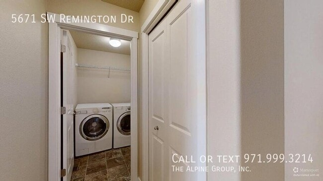Building Photo - 5671 SW Remington Dr