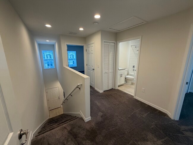 Building Photo - 2138 Penny Ln